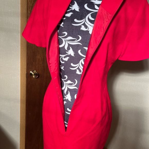 Lord & Taylor Red Short Sleeve Mini Dress 4P - Picture 4 of 4